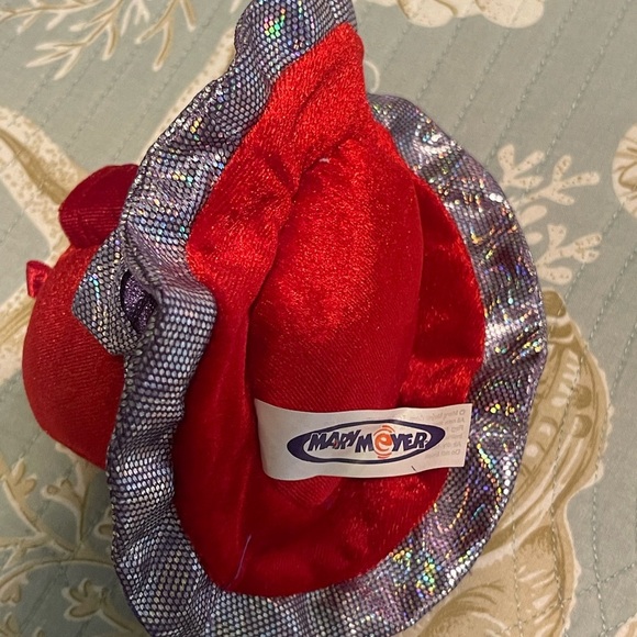 Mary Meyer Red Velvet Hat/ pen or pencil holder  - weighted and tagged - Picture 4 of 4